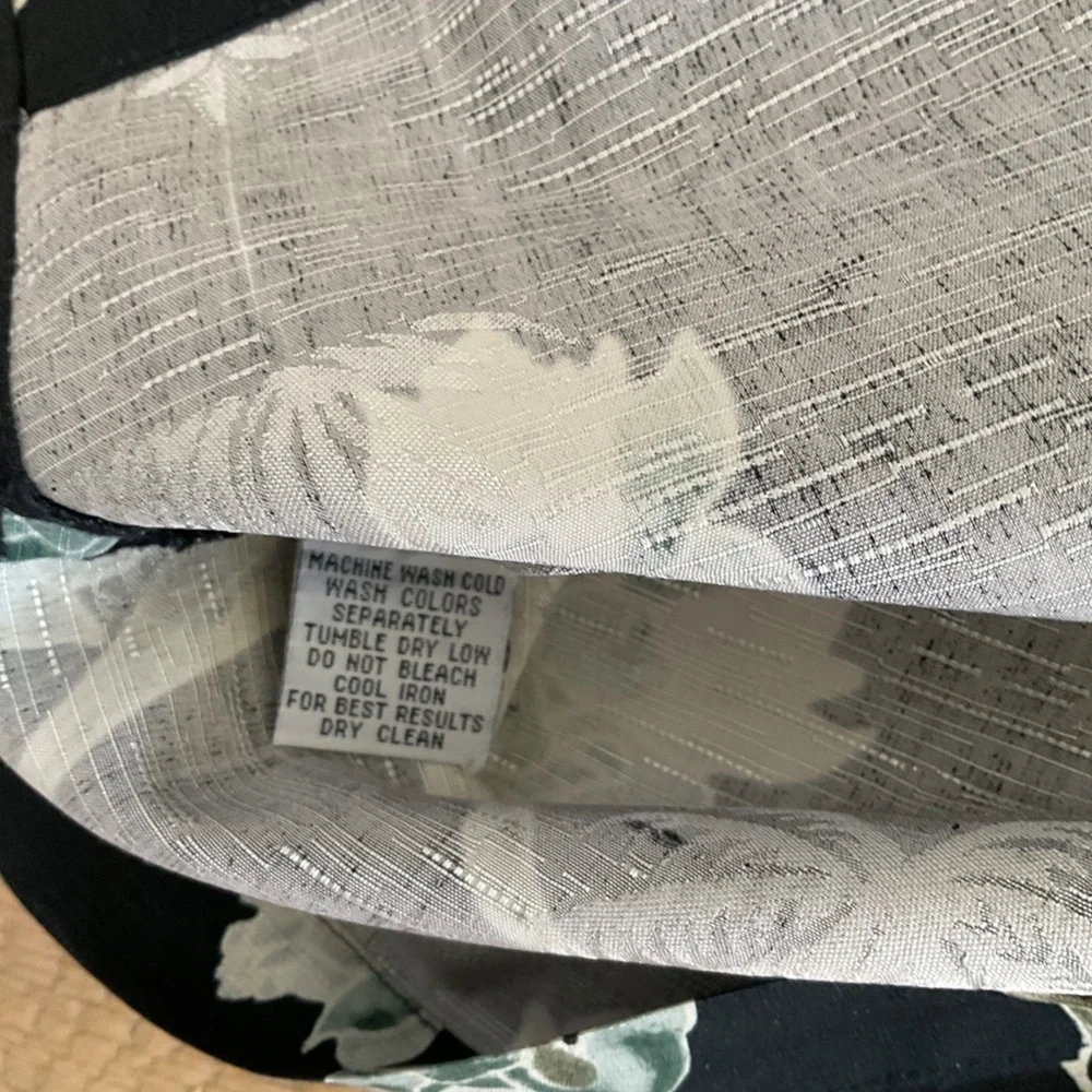 Tommy Bahama Black Floral Hawaiian Shirt - Picture 4 of 7